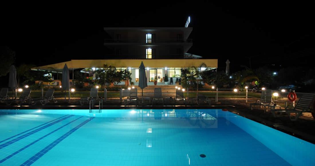 Cleopatra Hotel Κανάλι Εξωτερικό φωτογραφία